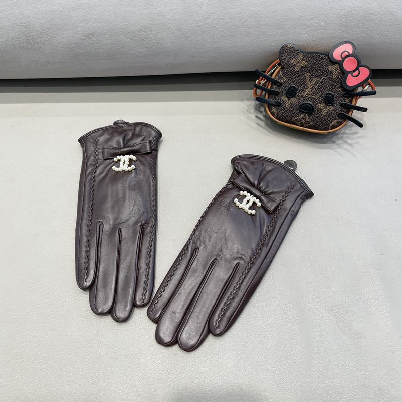 Chanel Gloves M L 013024